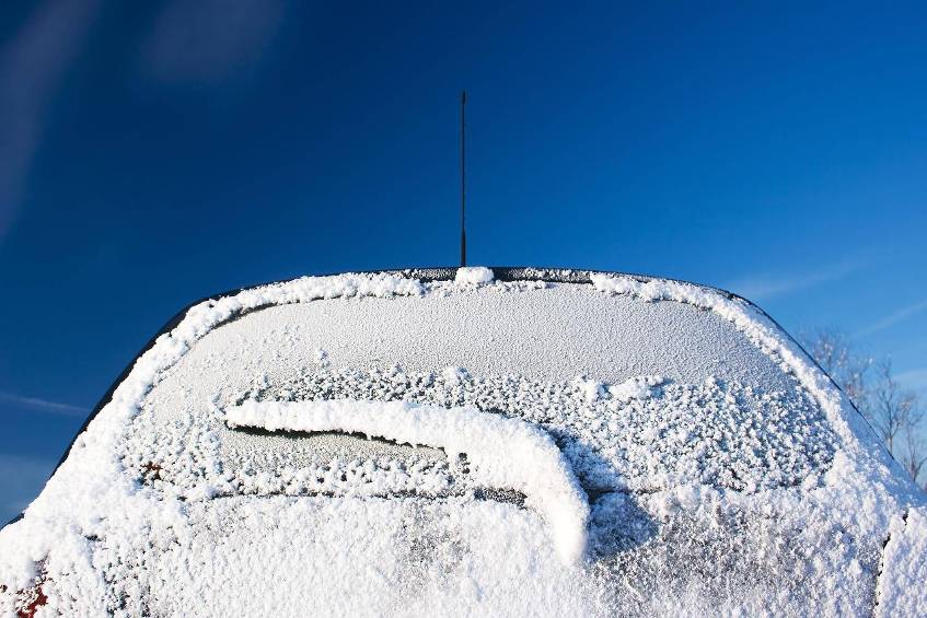 Was für Ihr E-Auto im Winter wichtig ist Für die kalte Jahreszeit braucht ein Elektroauto besonders viel Feingefühl – vor allem beim Akku.