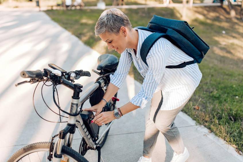 Das E-Bike-Lexikon: A wie Akku-Reichweite und Akku-Pflege Bei Elektro-Fahrrädern gibt es viel zu wissen. Diese Fachbegriffe werden Ihnen regelmäßig begegnen.