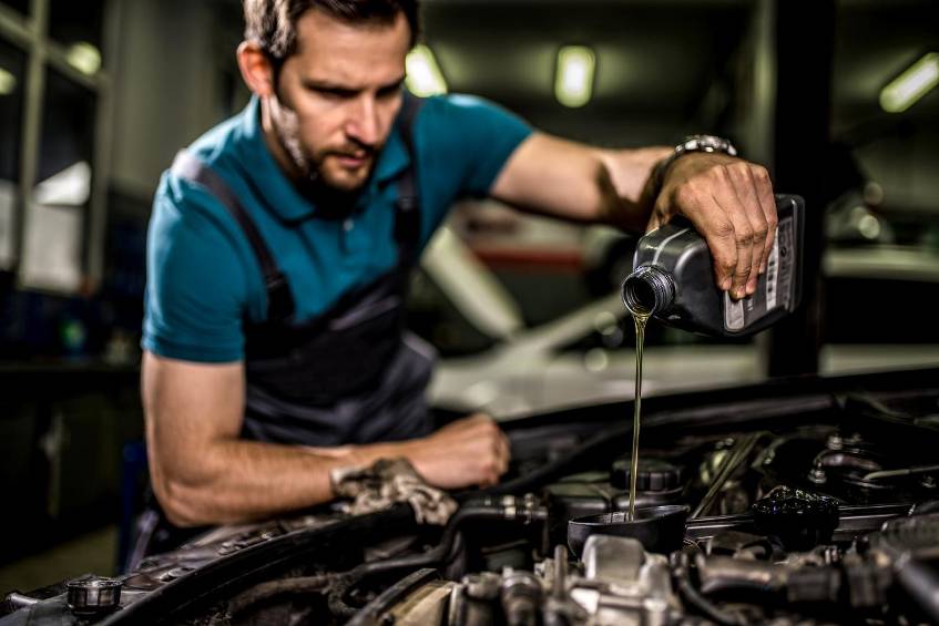 Auto reparieren